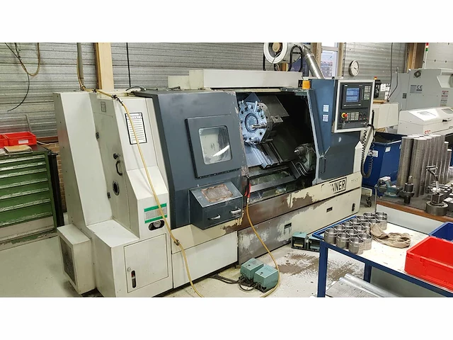 Spinner tc-82 cnc bewerkingscentrum - afbeelding 20 van  40