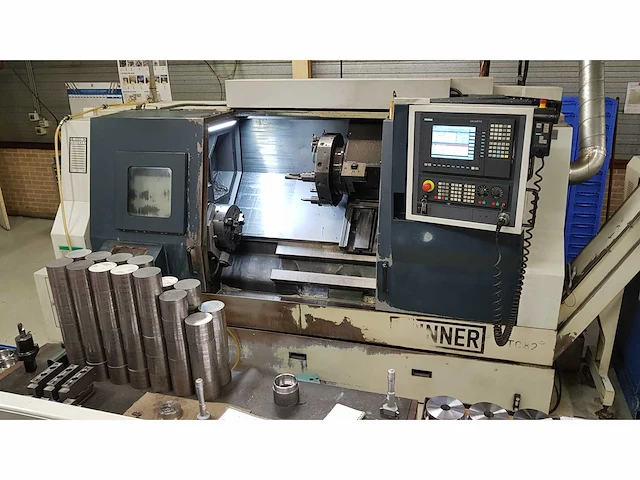 Spinner tc-82 cnc bewerkingscentrum - afbeelding 27 van  40