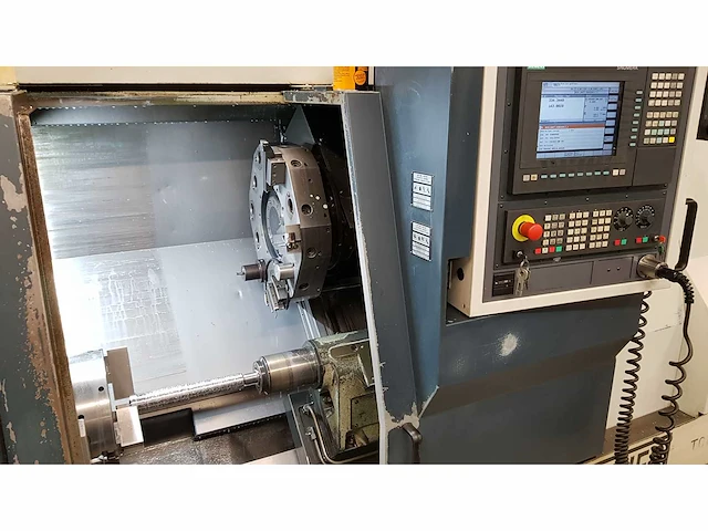 Spinner tc-82 cnc bewerkingscentrum - afbeelding 29 van  40