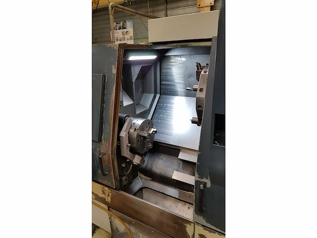Spinner tc-82 cnc bewerkingscentrum - afbeelding 30 van  40