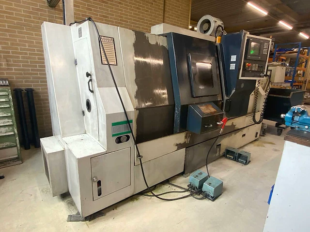 Spinner tc-82 cnc bewerkingscentrum - afbeelding 34 van  40