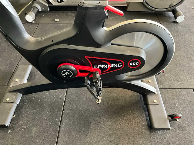 Spinning 800 spinningbike - afbeelding 9 van  10