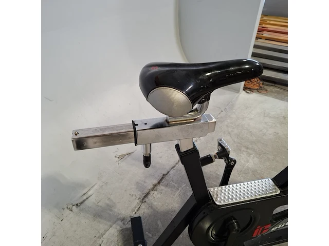 Spinningfiets, schwinn - afbeelding 9 van  10