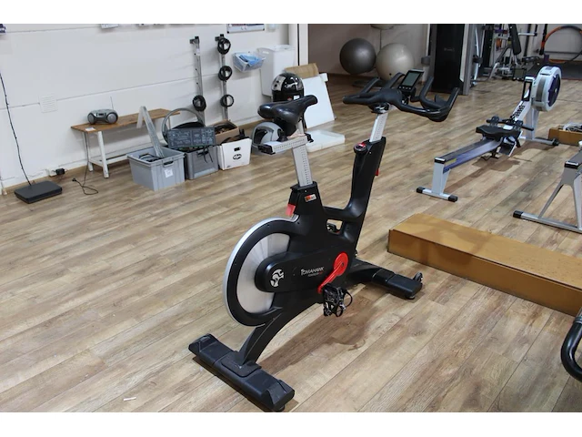 Spinningfiets tomahawk powered by icg type ic7. let op onderdeel combinatiekavel f051 - afbeelding 3 van  4