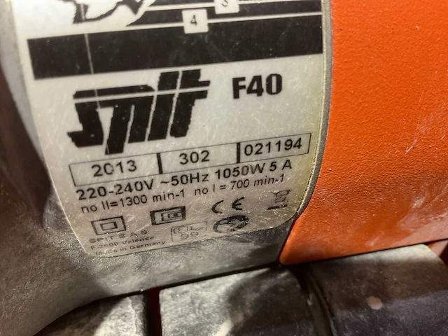 Spit f40 sleuvenfreesmachine - afbeelding 4 van  5