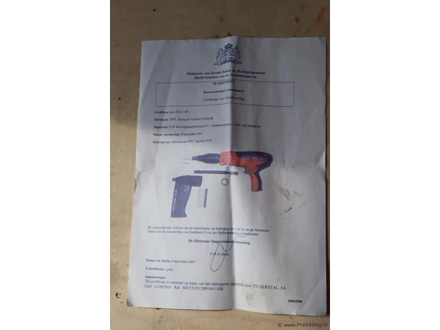 Spit schiethamer/tacker op kruit model spitfire type p 370 - afbeelding 6 van  6