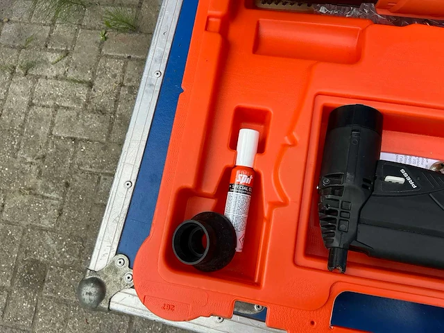 Spit spitfire p370 spijkerpistool - afbeelding 7 van  7