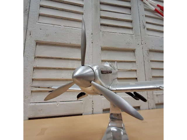 Spitfire - afbeelding 18 van  18