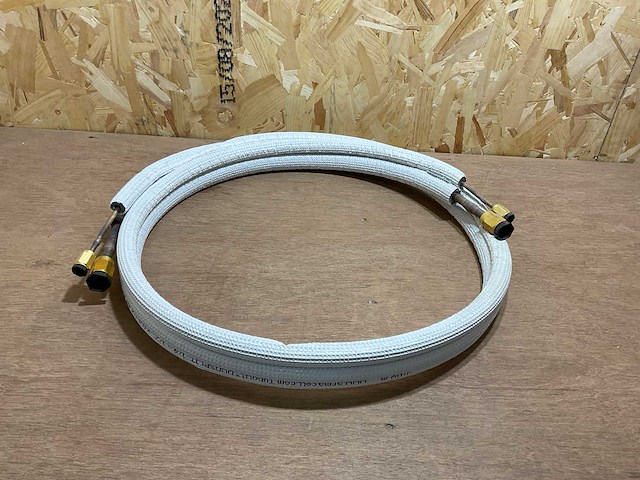 Splitfix koelleiding duo geïsoleerd 1/4-1/2 + 4x flarekop rol a 2,5m (10x) - afbeelding 2 van  8
