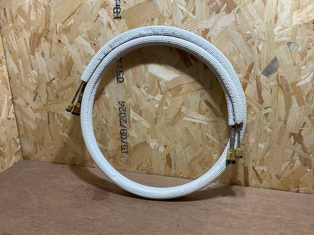 Splitfix koelleiding duo geïsoleerd 1/4-1/2 + 4x flarekop rol a 2,5m (20x) - afbeelding 3 van  8