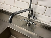 Spoel- en korven-aanvoertafel - afbeelding 7 van  8