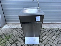 Spoelstation - afbeelding 1 van  3