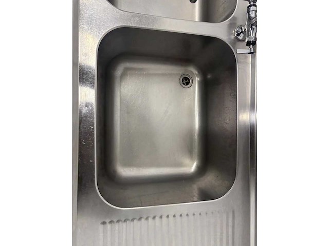 Spoeltafel met dubbele wasbak - afbeelding 4 van  9