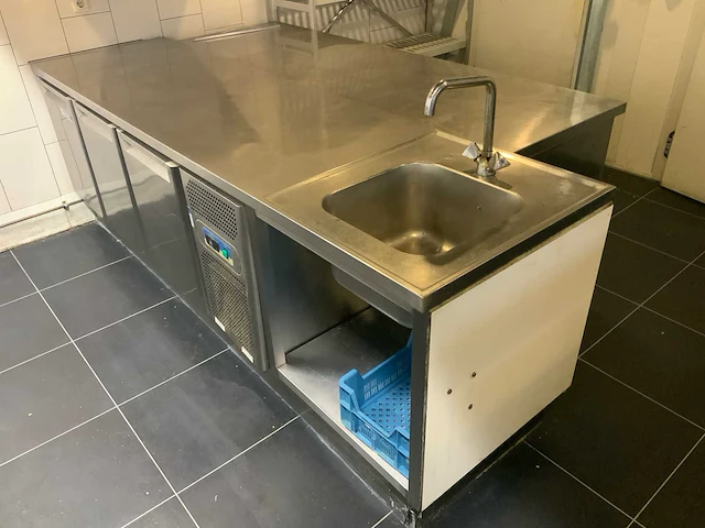 Spoeltafel - afbeelding 1 van  2