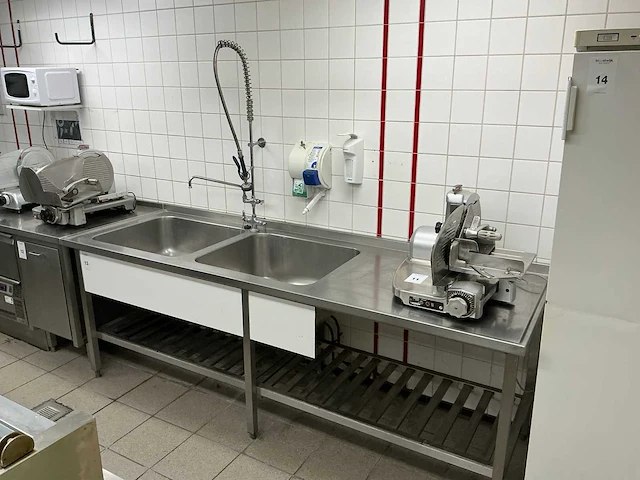 Spoeltafel - afbeelding 1 van  6