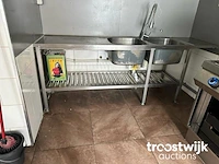 Spoeltafel