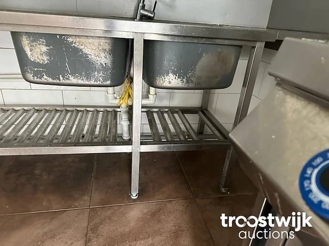 Spoeltafel - afbeelding 2 van  4