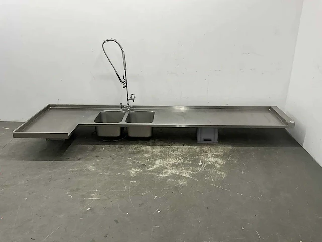 Spoeltafelblad met voorspoeldouche - afbeelding 1 van  7