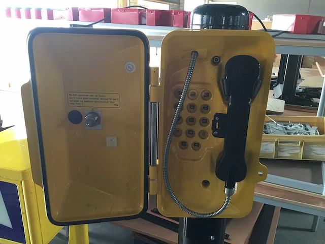 Spoordienst telefoon - afbeelding 1 van  2