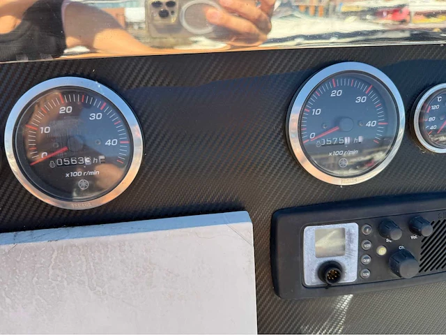 Sportcruiser / consoleboot - al yousuf - seastorm 42 - 2 x yamaha 315 pk turbodiesel inboard - 2007 - afbeelding 44 van  64