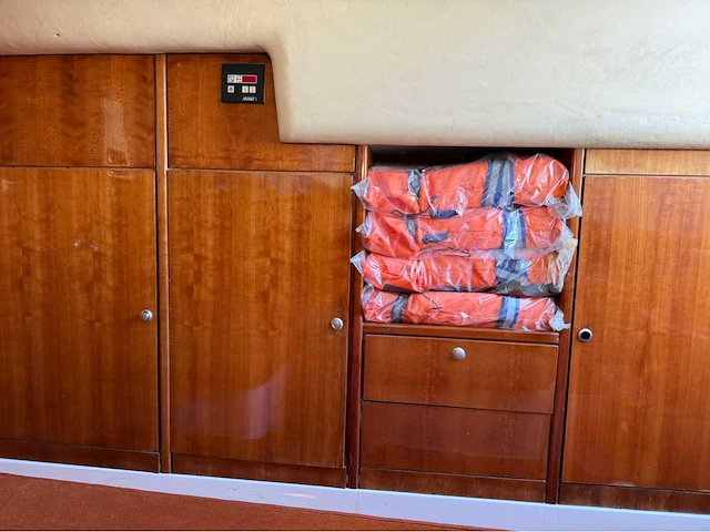 Sportcruiser / consoleboot - al yousuf - seastorm 42 - 2 x yamaha 315 pk turbodiesel inboard - 2007 - afbeelding 33 van  70