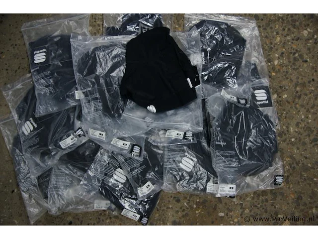 Sportfull shirts - 10 stuks - afbeelding 1 van  2
