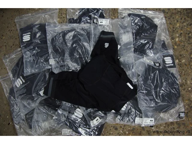 Sportfull shirts - 10 stuks - afbeelding 2 van  2