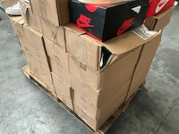 Sportschoenen (43x) - afbeelding 4 van  9