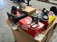 Sportschoenen (43x) - afbeelding 5 van  9