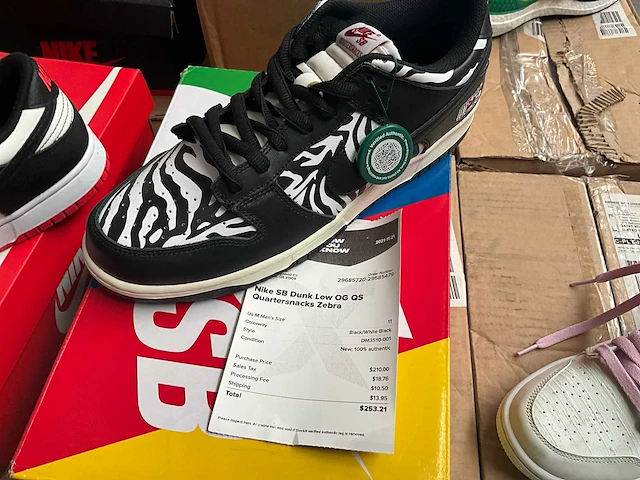 Sportschoenen (43x) - afbeelding 7 van  9