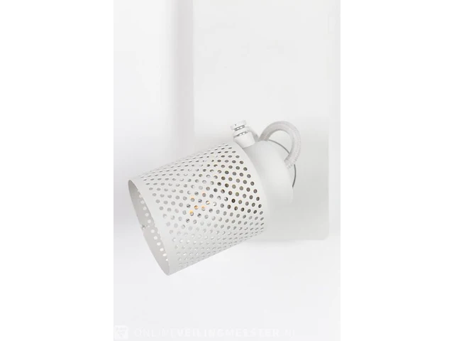 Spot licht feliz lifestyle, wit, 2023 - afbeelding 3 van  4