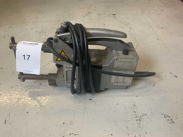Spotmatic m22 spot welder - afbeelding 1 van  4