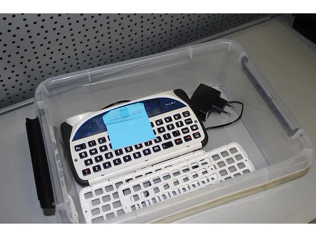 Spraakcomputer abilia lightwriter sl40 in kunststof box - afbeelding 1 van  1