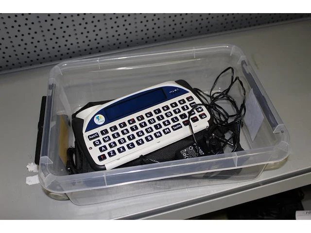 Spraakcomputer abilia lightwriter sl40 met draagtas in kunststof box - afbeelding 1 van  1