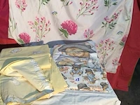 Sprei +dekbed + kussensloop + gordijnen nijntje - afbeelding 1 van  3