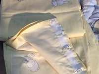 Sprei +dekbed + kussensloop + gordijnen nijntje - afbeelding 2 van  3
