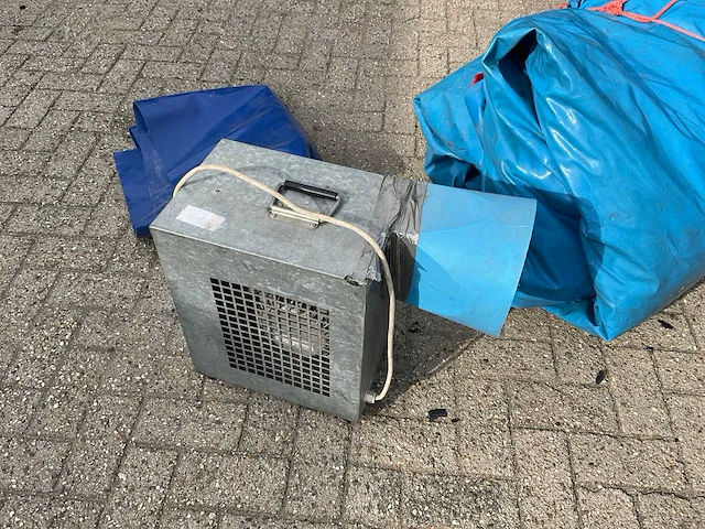 Springkussen + blower - afbeelding 7 van  16