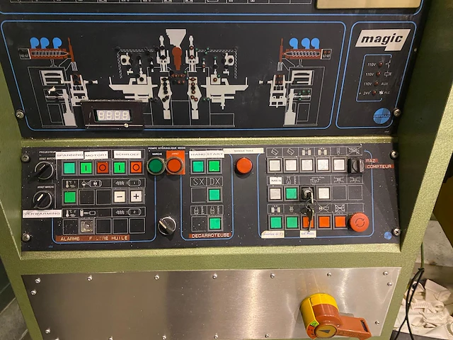 Spuitgietmachine - afbeelding 8 van  18