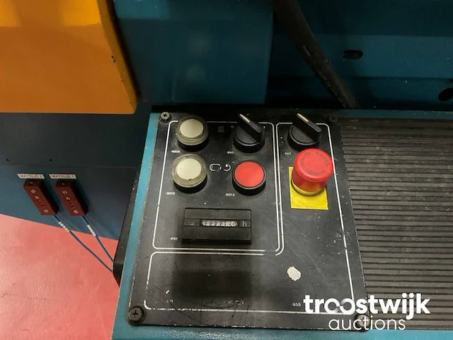 Spuitgietmachine - afbeelding 9 van  9