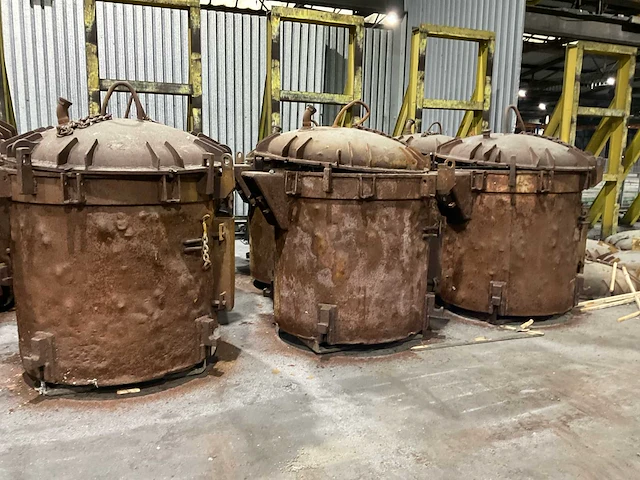 Spuitgietpot onder druk (18x) - afbeelding 5 van  7