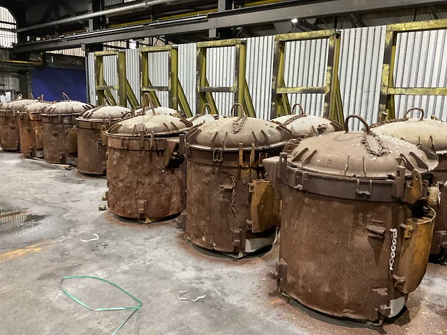 Spuitgietpot onder druk (18x) - afbeelding 7 van  7