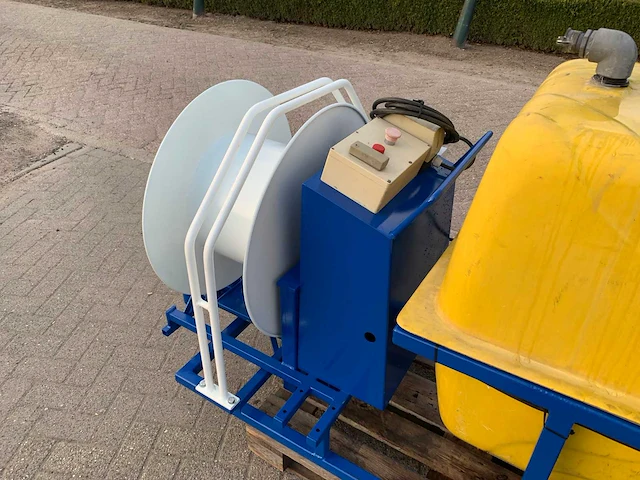Spuittank met radiografische haspel - afbeelding 6 van  9
