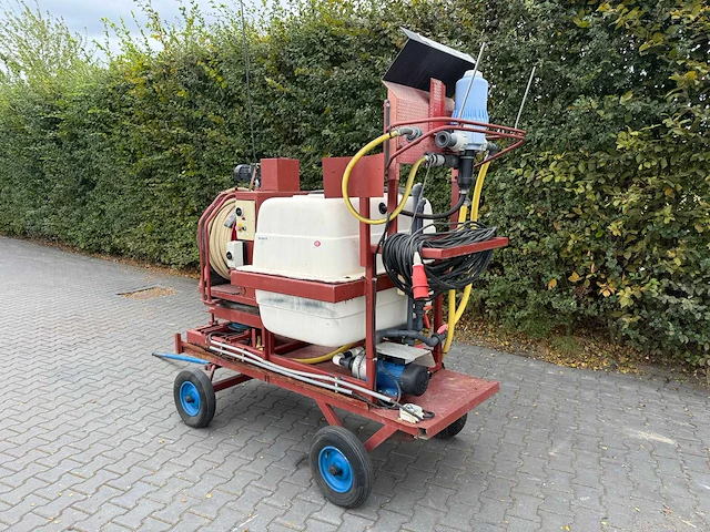 Spuitwagen met radiografische haspel - afbeelding 14 van  20