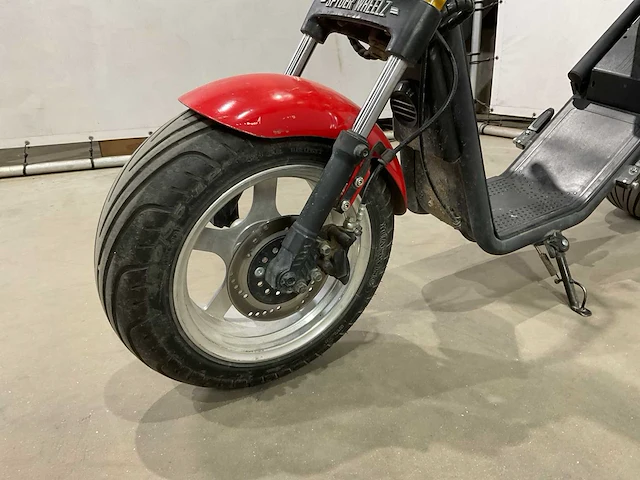 Spyder wheelz - snorscooter - e-scooter - afbeelding 13 van  15