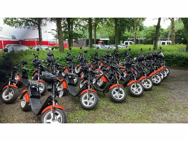 Spyder wheelz snorscooter e-chopper 2.3 12ah e-scooter, fht-06-g - afbeelding 6 van  15