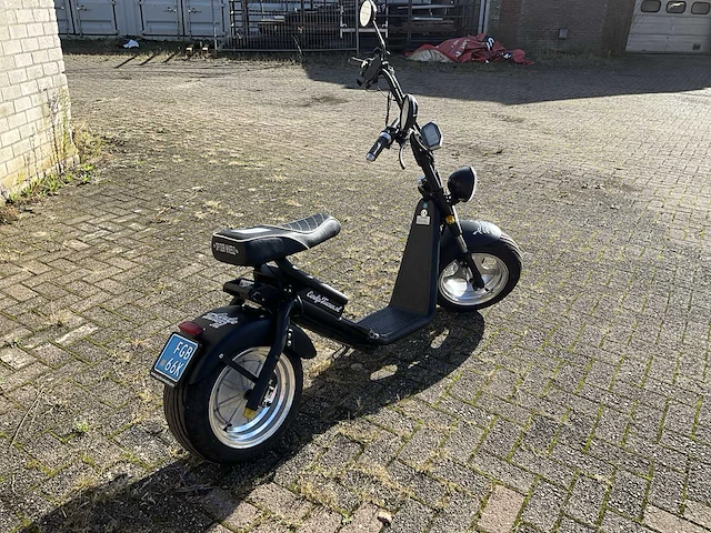 Spyder wheelz snorscooter - afbeelding 3 van  9