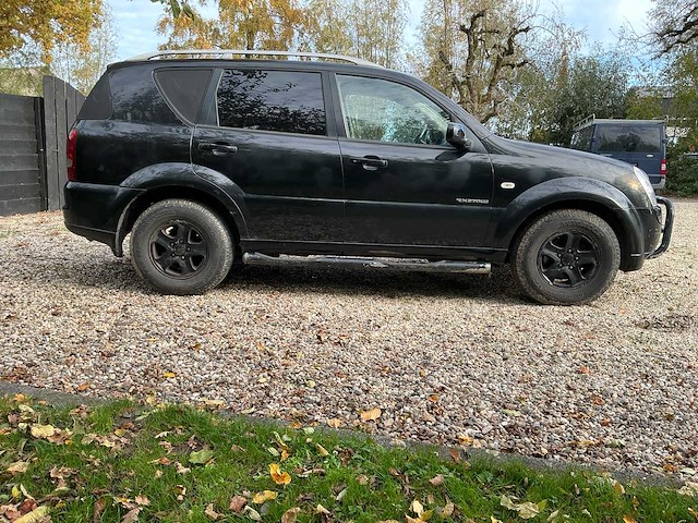 Ssangyong - rexton - rx 270 xdi s sporthr - bedrijfswagen - afbeelding 40 van  44
