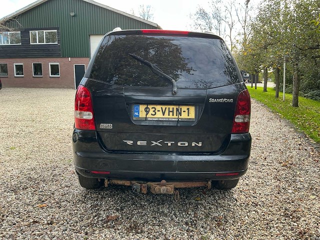 Ssangyong - rexton - rx 270 xdi s sporthr - bedrijfswagen - afbeelding 42 van  44