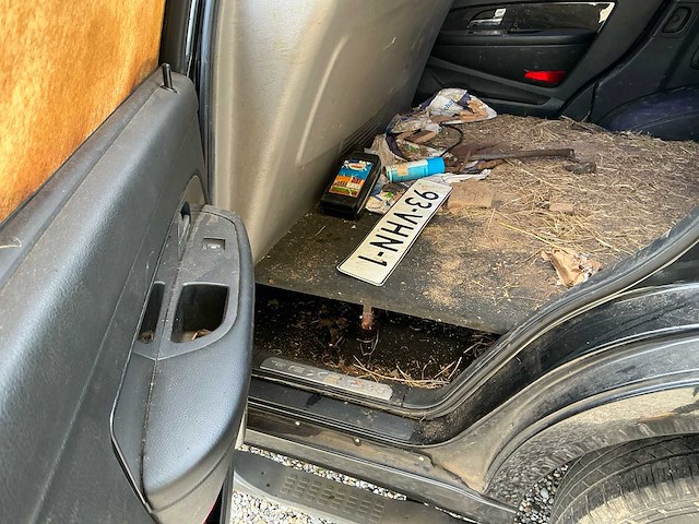 Ssangyong - rexton - rx 270 xdi s sporthr - bedrijfswagen - afbeelding 31 van  44