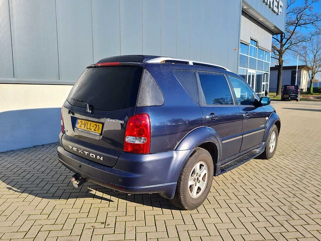 Ssangyong - rexton - ssangyong - 2-vll-21 - afbeelding 10 van  16
